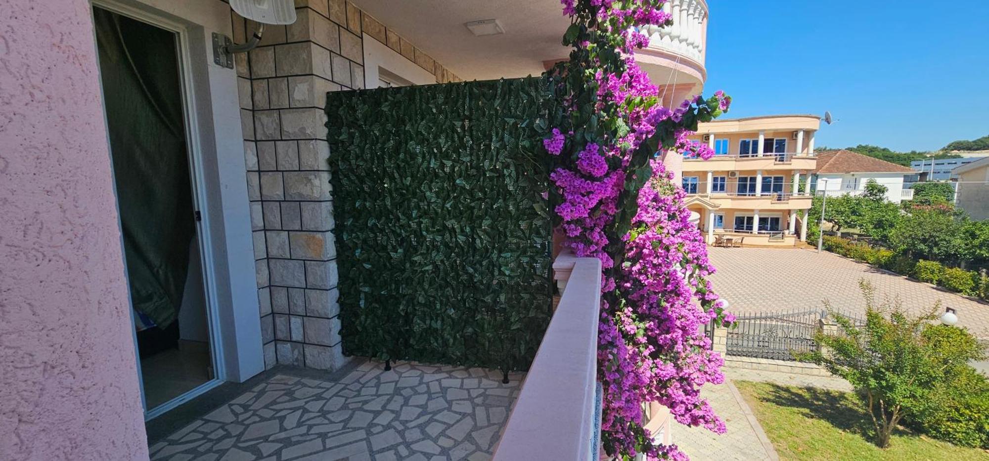 Kurt Apartaments Ulcinj Exterior photo
